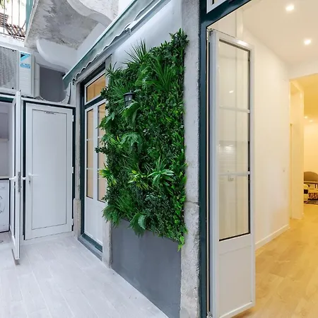 アパート Real By Sublimehouses